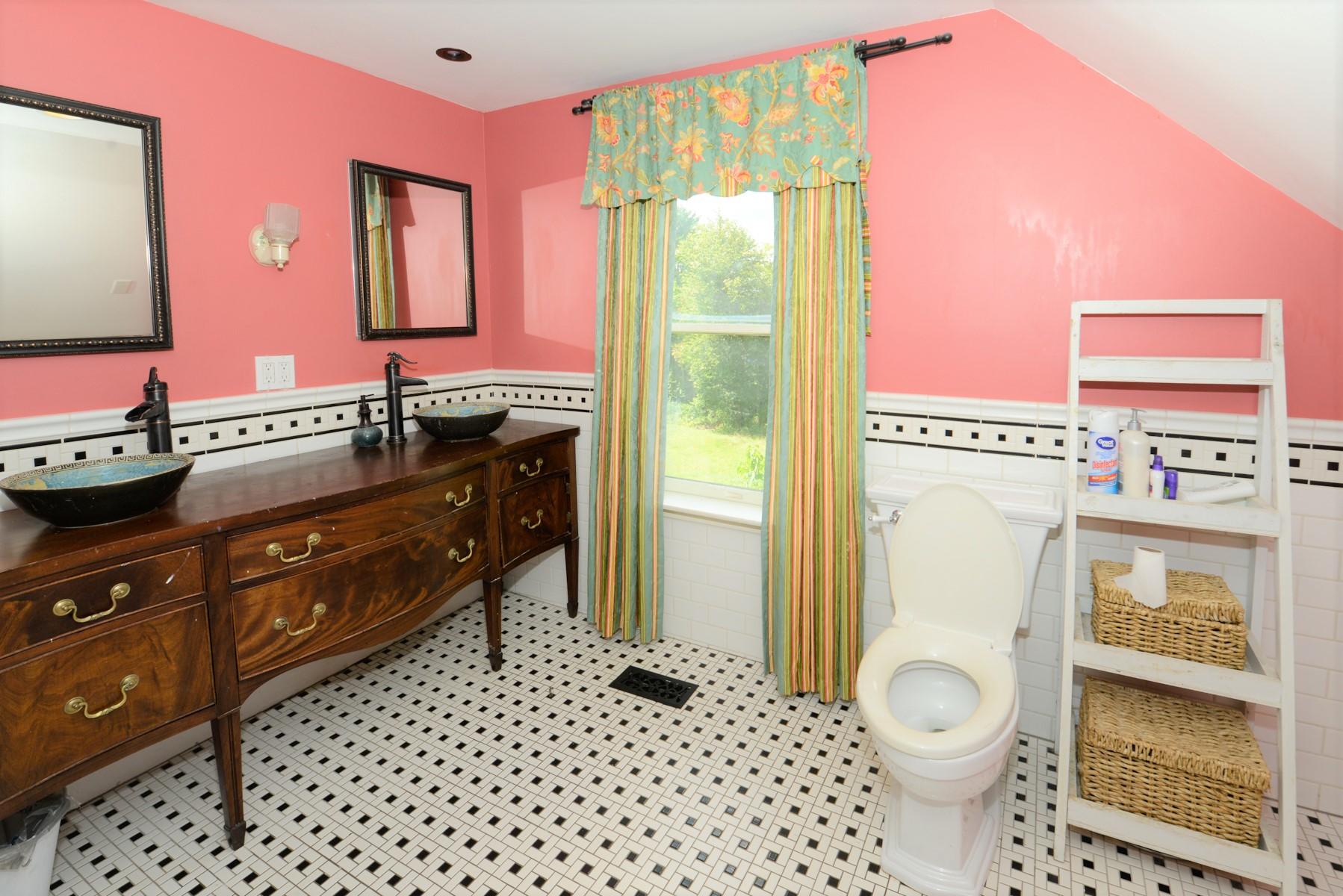 30 Graffam Road Baldwin ME 04091