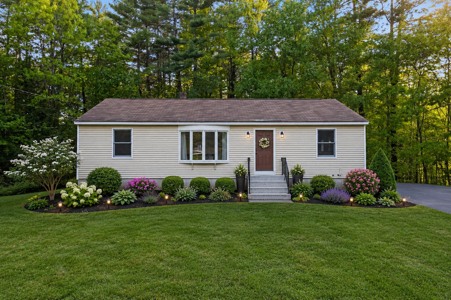 4 Mayfield Drive Westbrook ME 04092