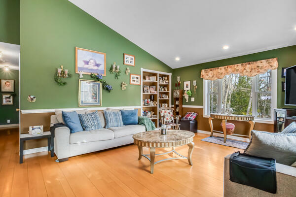 53 Danley Road Dayton ME 04005