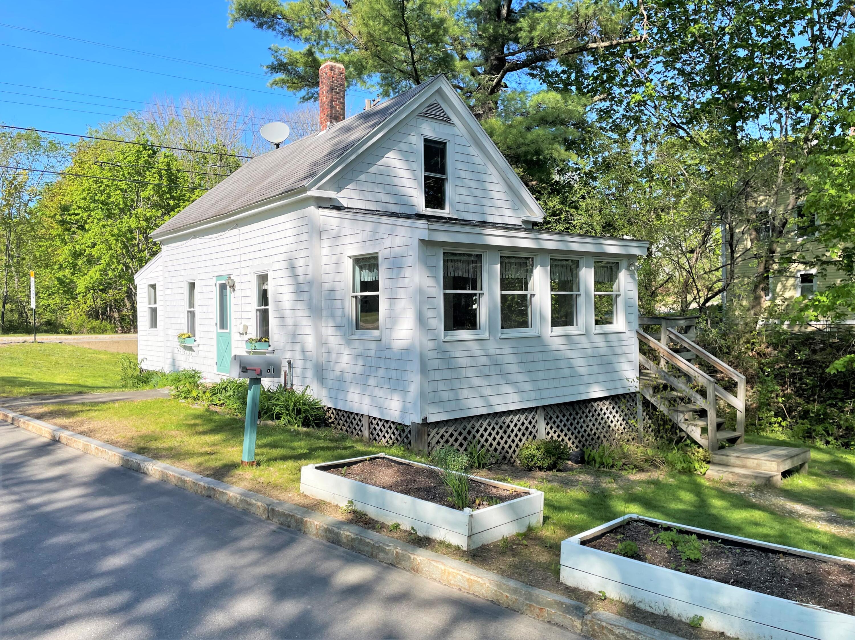 61 Hodge Street Wiscasset, ME
