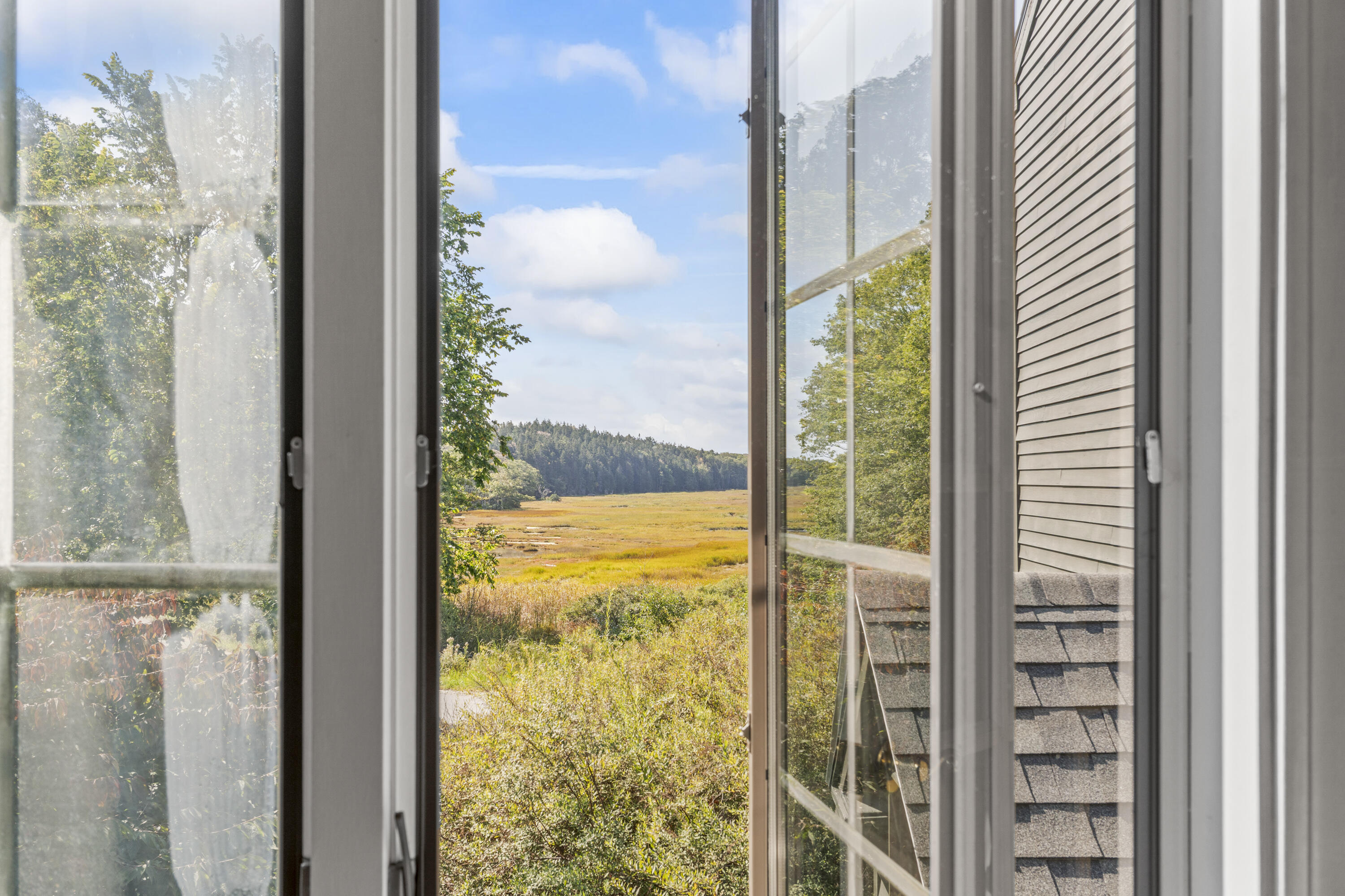 392 Indian Point Road Georgetown ME 04548
