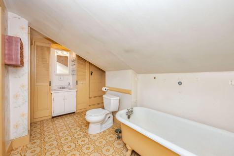 1088 State Road Eliot ME 03903