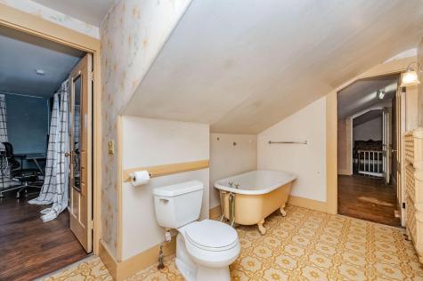 1088 State Road Eliot ME 03903