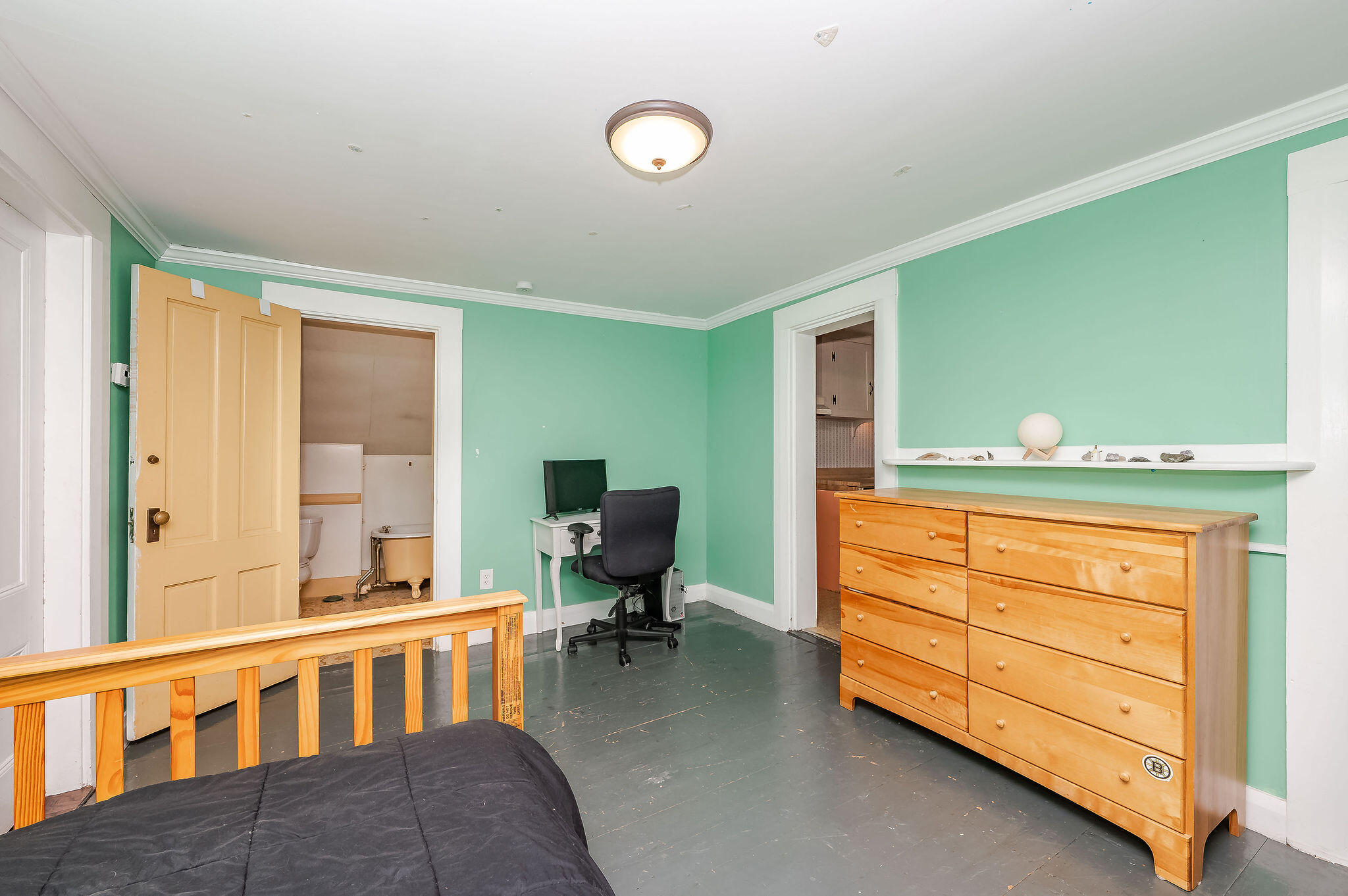 1088 State Road Eliot ME 03903