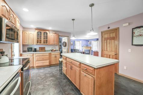 42 Cobb Road Poland ME 04274