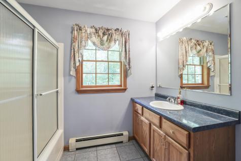 42 Cobb Road Poland ME 04274