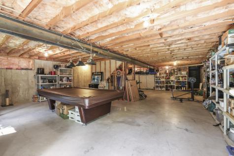 42 Cobb Road Poland ME 04274