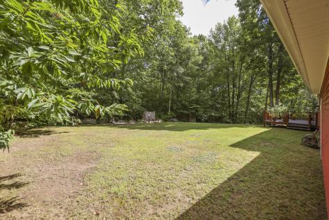 42 Cobb Road Poland ME 04274