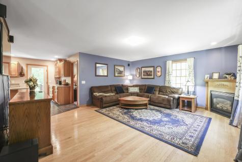 42 Cobb Road Poland ME 04274