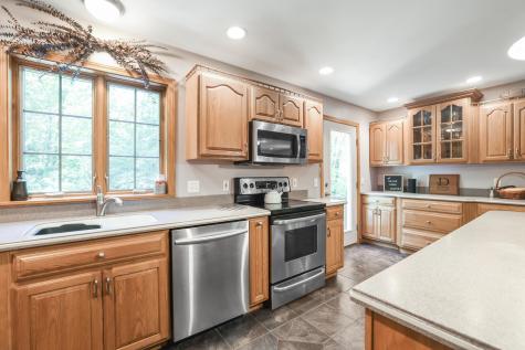 42 Cobb Road Poland ME 04274