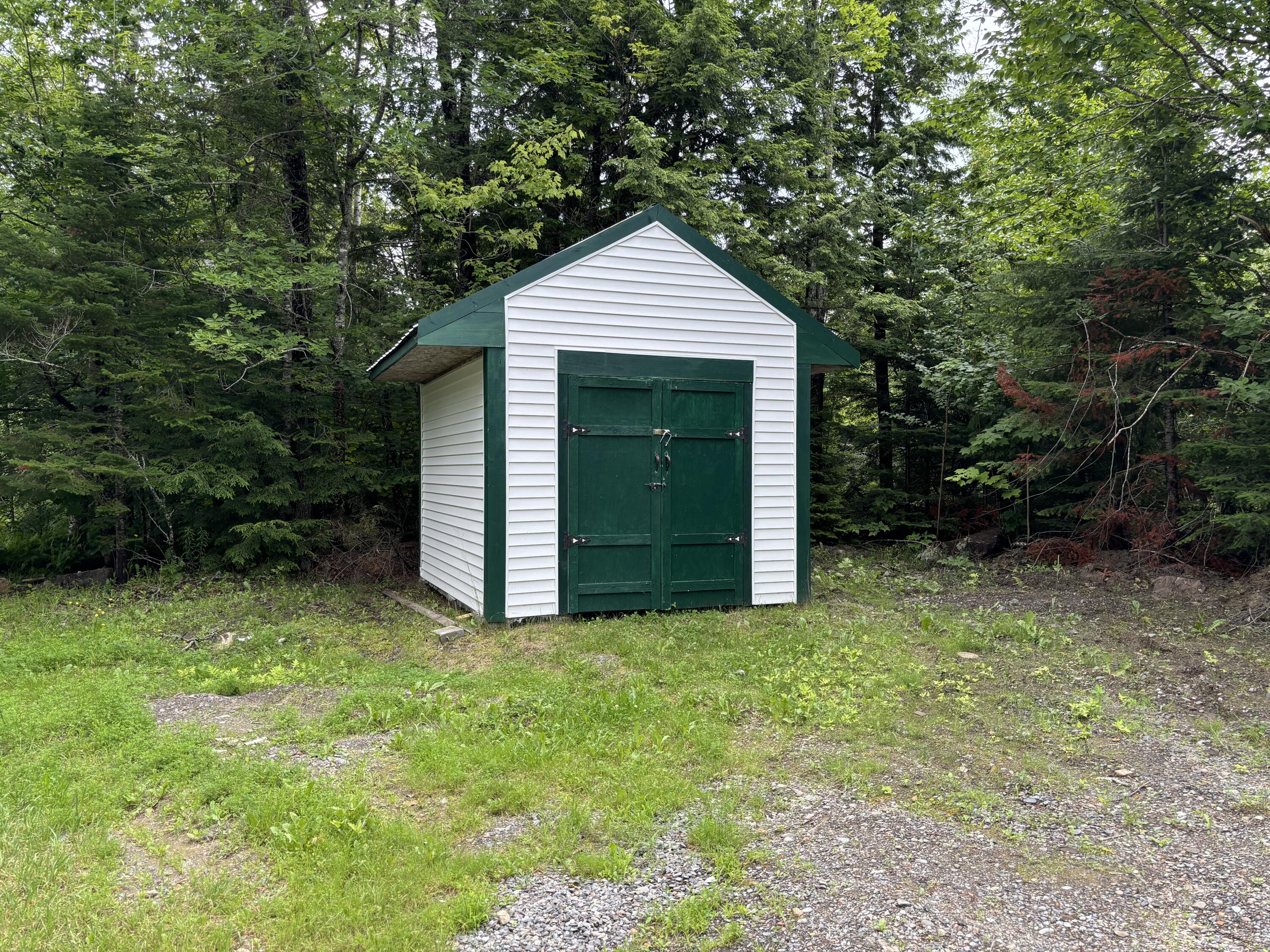 821 Greeleys Landing Road Dover-foxcroft ME 04426