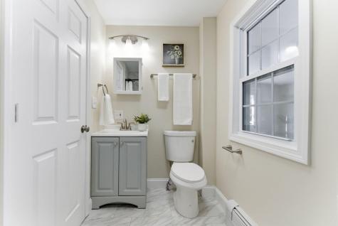 20 Taggart Avenue Westbrook ME 04092