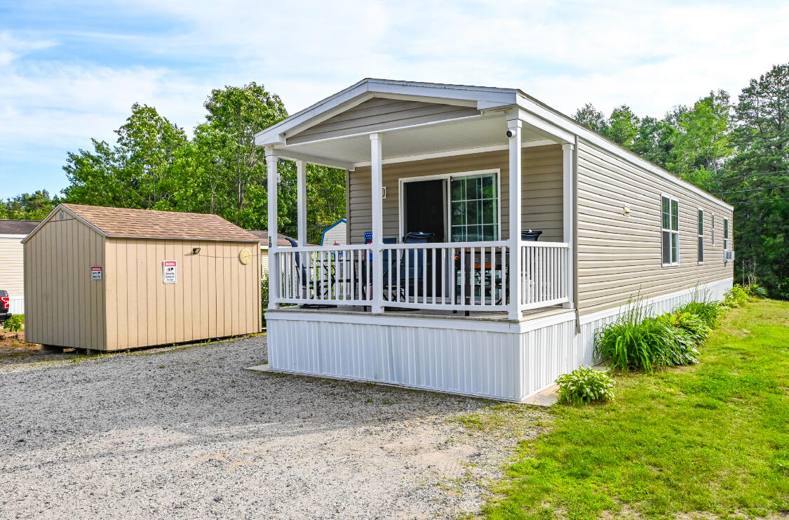 10 Frank Street Waterboro ME 04061