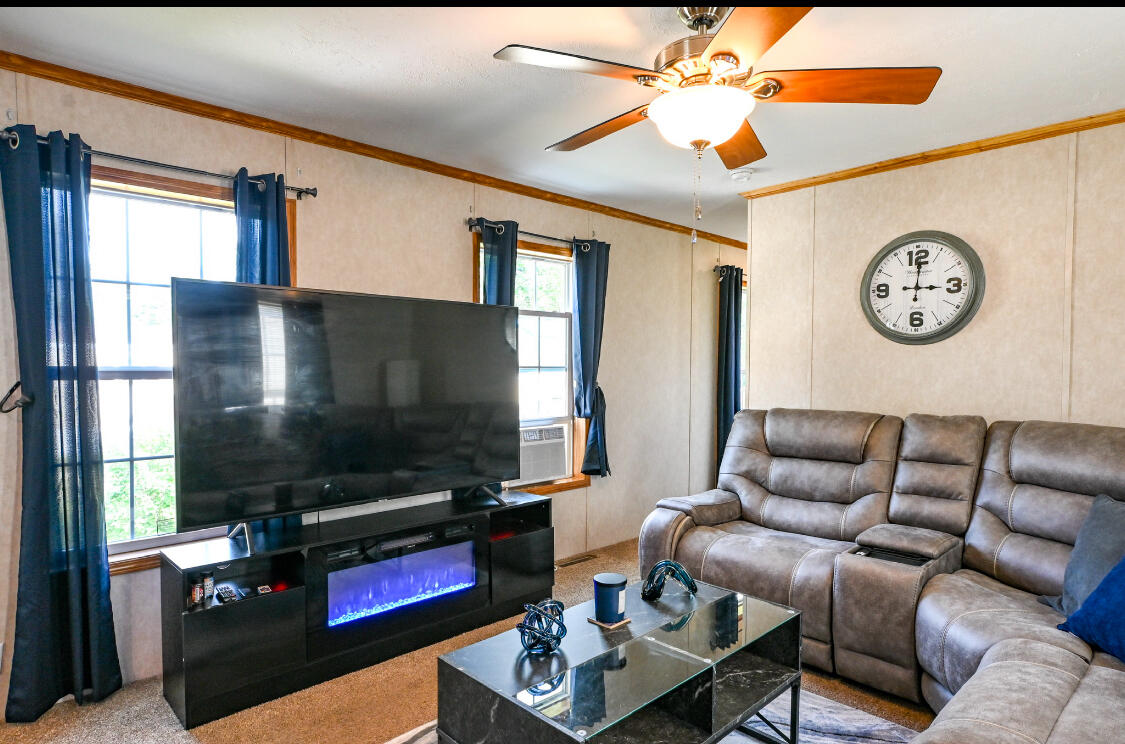 10 Frank Street Waterboro ME 04061