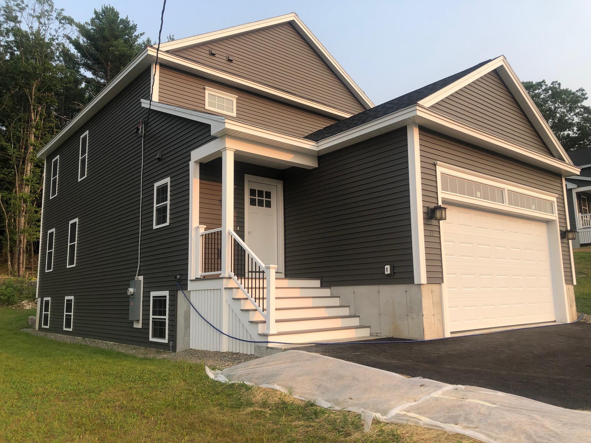 15 Parkside Drive Biddeford ME 04005