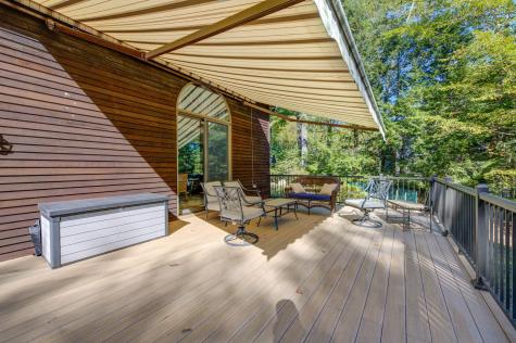 17 Blueberry Point Raymond ME 04071