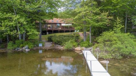 17 Blueberry Point Raymond ME 04071