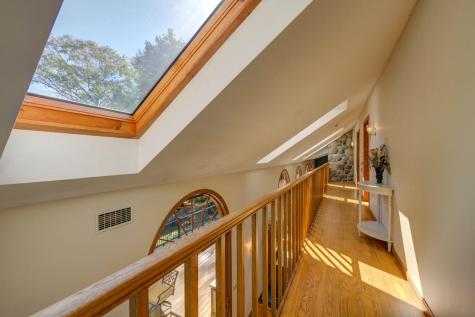 17 Blueberry Point Raymond ME 04071