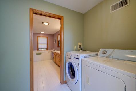 17 Blueberry Point Raymond ME 04071