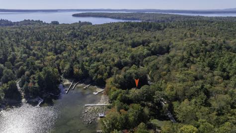 17 Blueberry Point Raymond ME 04071