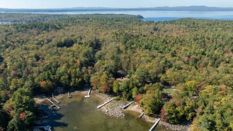 17 Blueberry Point Raymond ME 04071