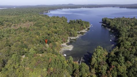 17 Blueberry Point Raymond ME 04071