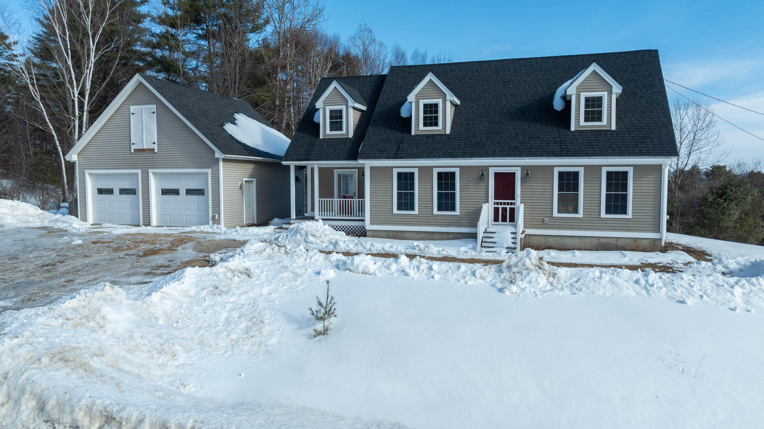 5 Overlook Drive Norway ME 04268