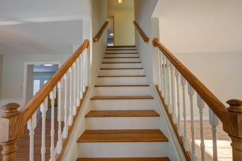 5 Overlook Drive Norway ME 04268