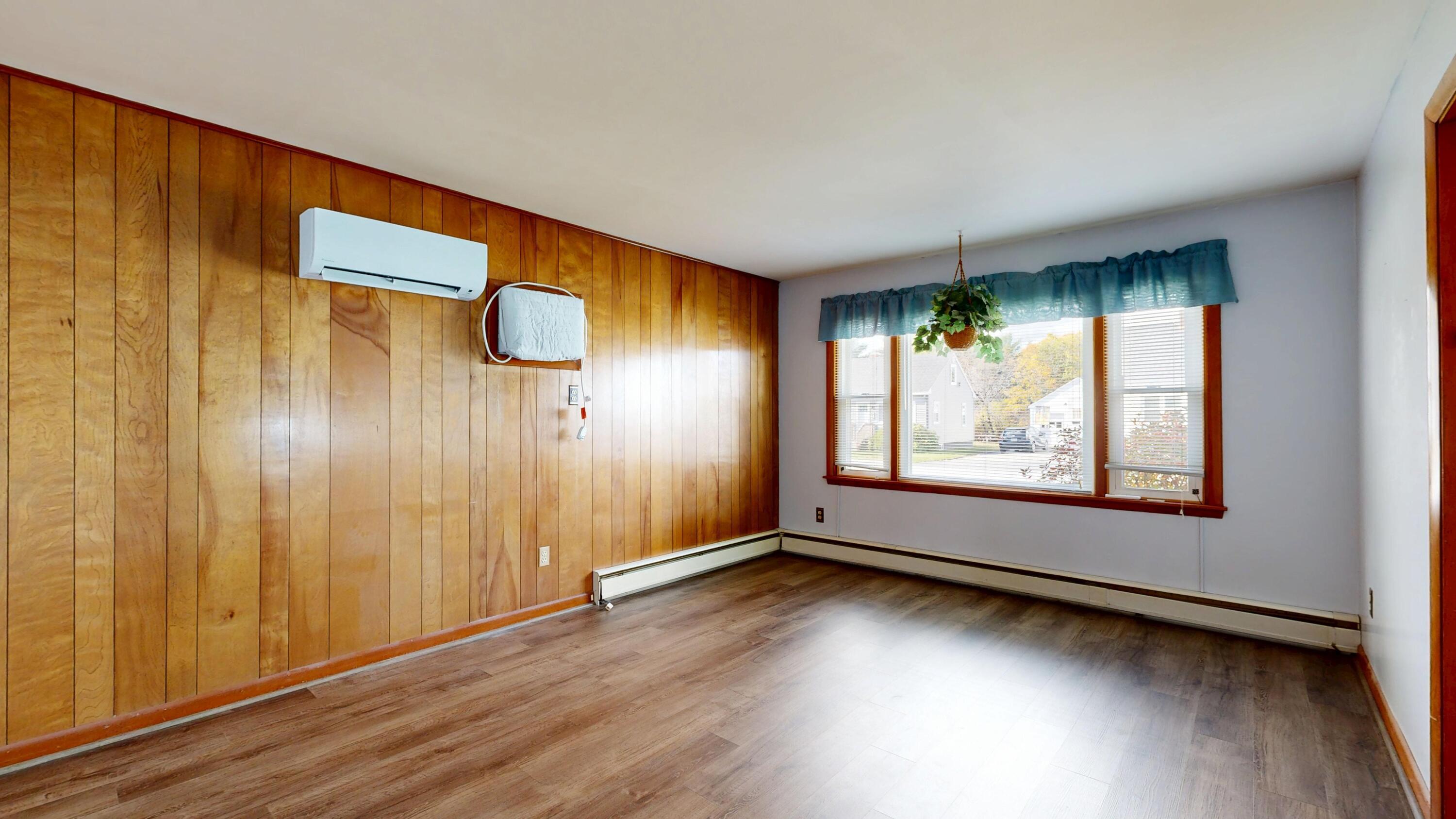 211 Farwell Street Lewiston ME 04240