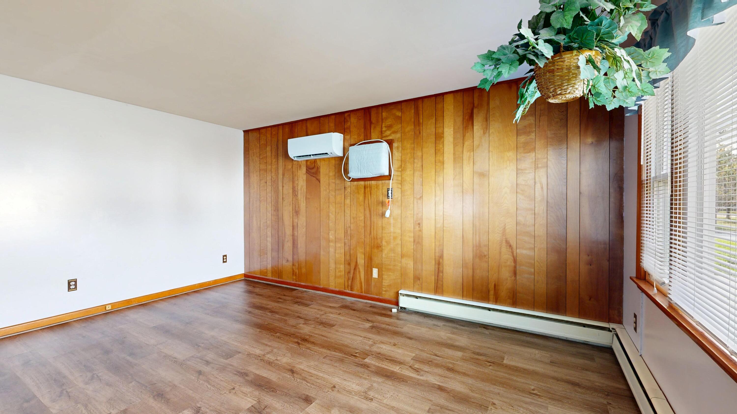 211 Farwell Street Lewiston ME 04240