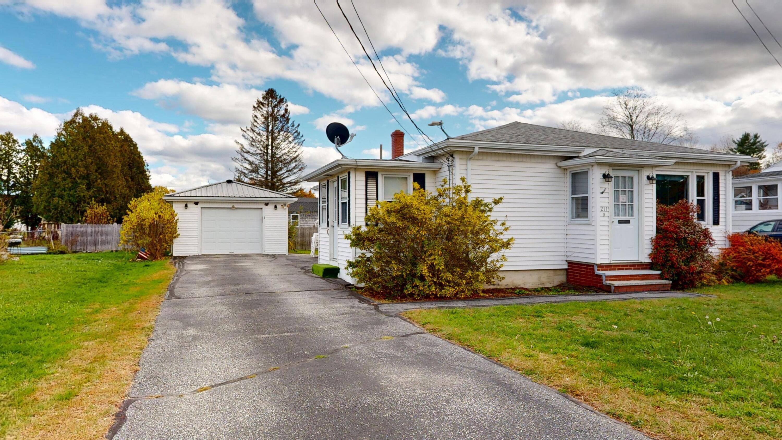 211 Farwell Street Lewiston ME 04240