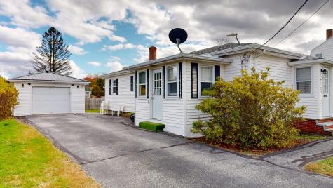 211 Farwell Street Lewiston ME 04240