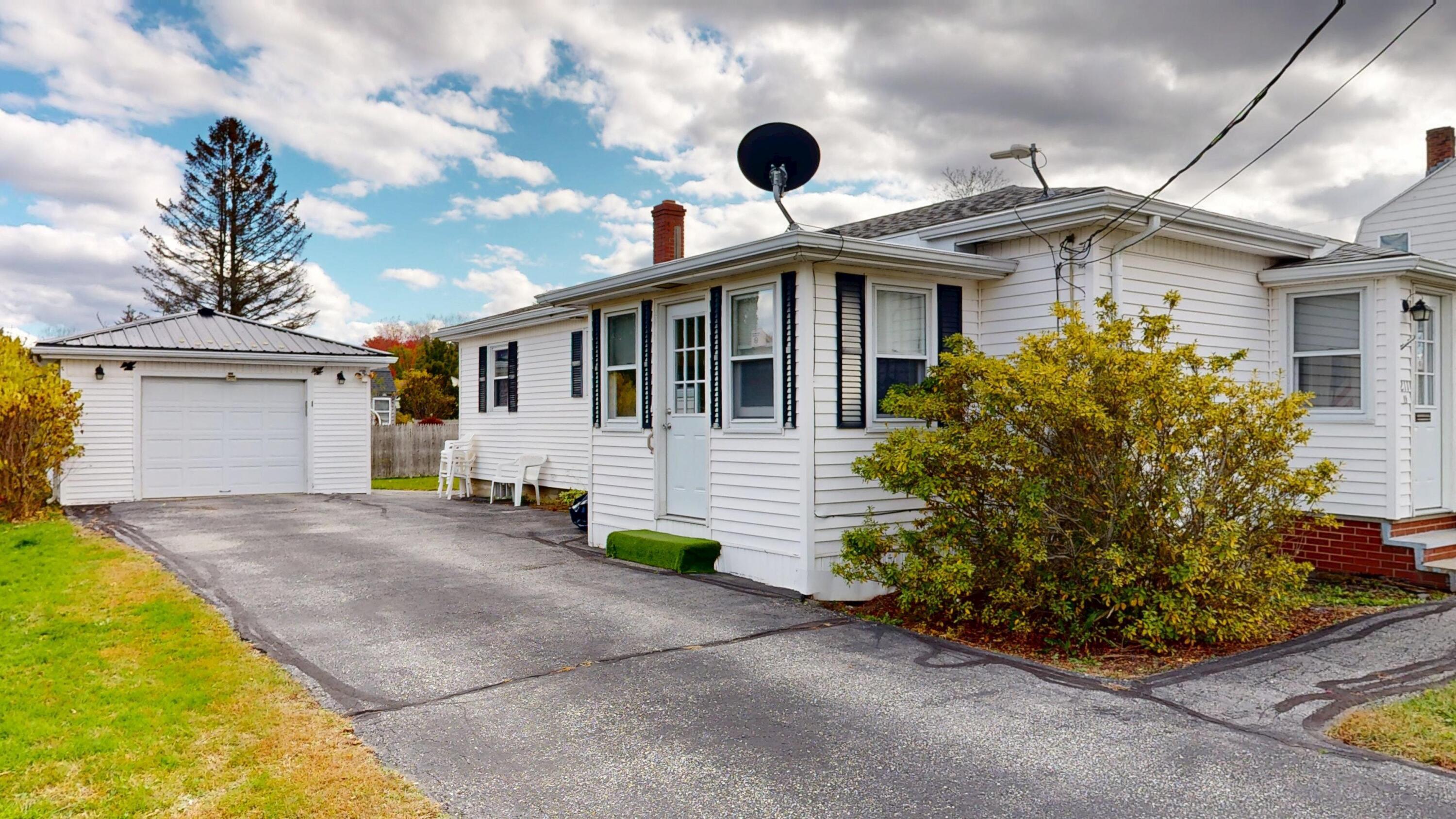 211 Farwell Street Lewiston ME 04240