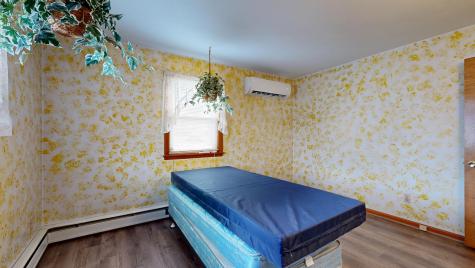 211 Farwell Street Lewiston ME 04240