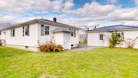 211 Farwell Street Lewiston ME 04240