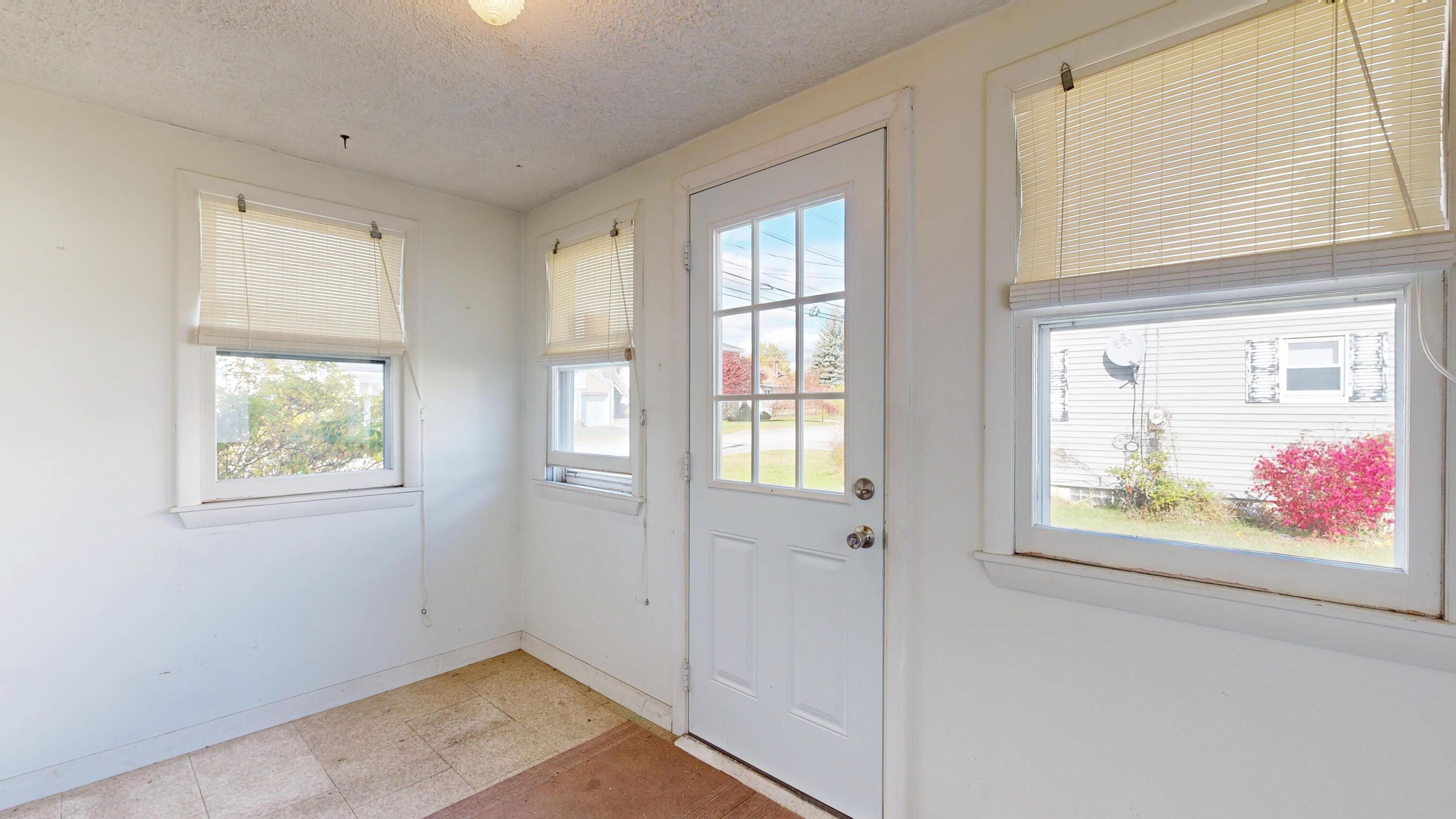 211 Farwell Street Lewiston ME 04240