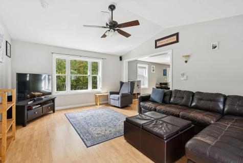 141 Rabbit Road Durham ME 04222