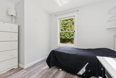 141 Rabbit Road Durham ME 04222