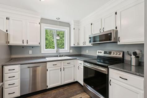 141 Rabbit Road Durham ME 04222