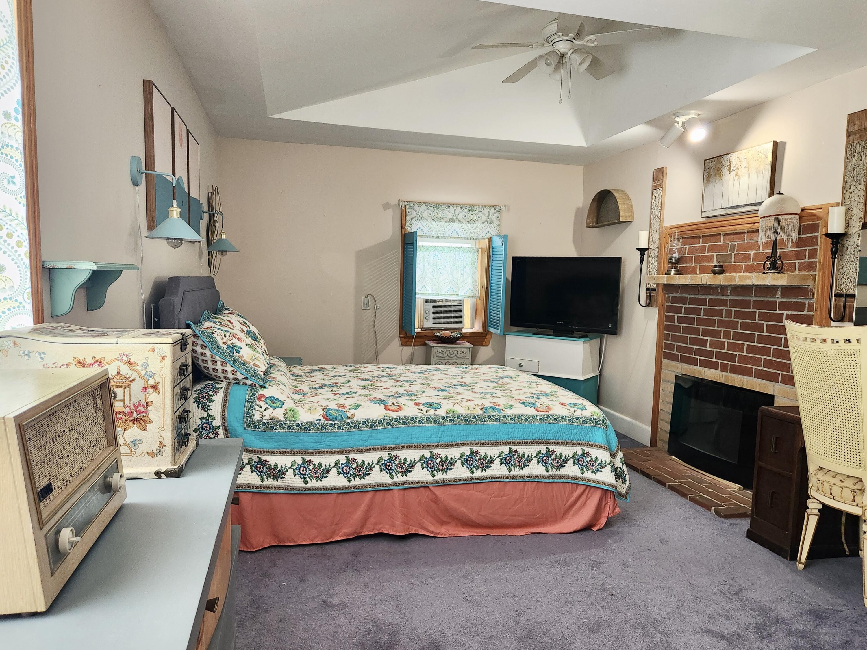 56 Chamberlain Street Brewer ME 04412