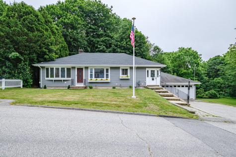 11 Dana Avenue Auburn ME 04210