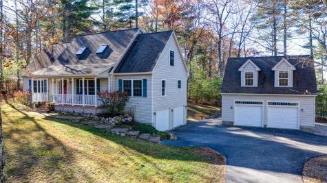 22 Autumn Crossing Gray ME 04039