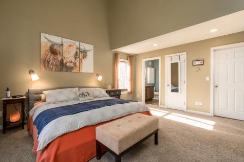 22 Autumn Crossing Gray ME 04039