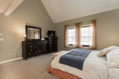 22 Autumn Crossing Gray ME 04039