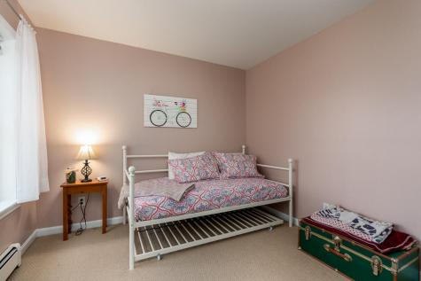 22 Autumn Crossing Gray ME 04039