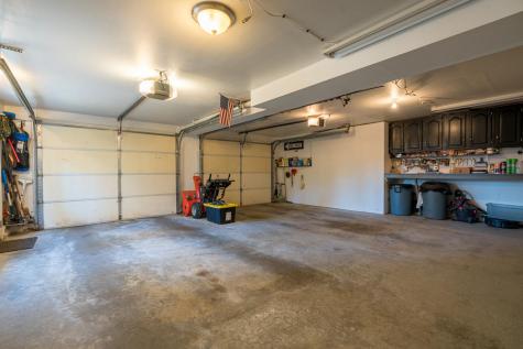 22 Autumn Crossing Gray ME 04039