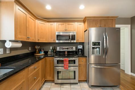 22 Autumn Crossing Gray ME 04039