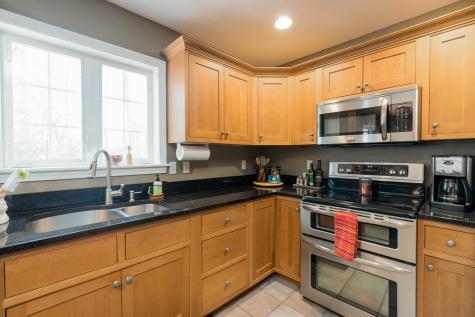 22 Autumn Crossing Gray ME 04039