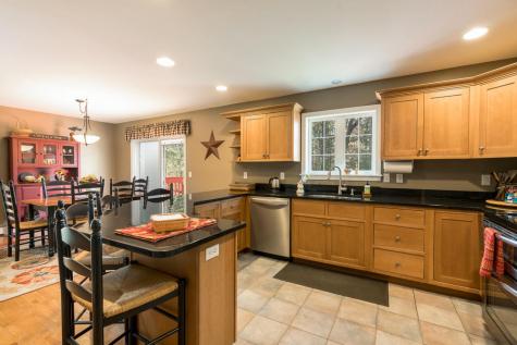 22 Autumn Crossing Gray ME 04039