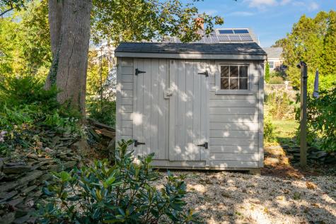 63 Cloyster Road South Portland ME 04106